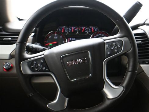 Used 2016 GMC Yukon SLT w/ Open Road Package image 15