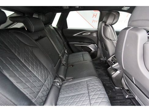 Used 2026 Cadillac Lyriq V w/ Exterior Carbon Fiber Package AWD/4WD image 10