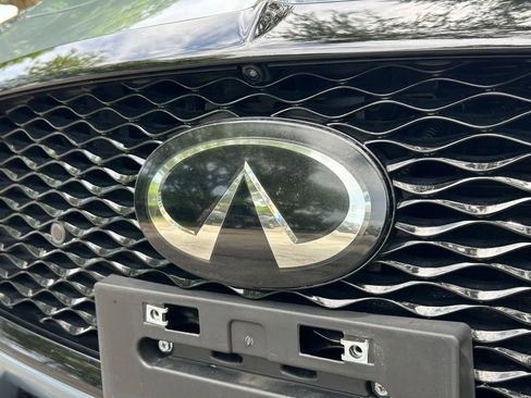 Used 2022 INFINITI Q60 Red Sport 400 w/ Carbon Fiber Package RWD image 36