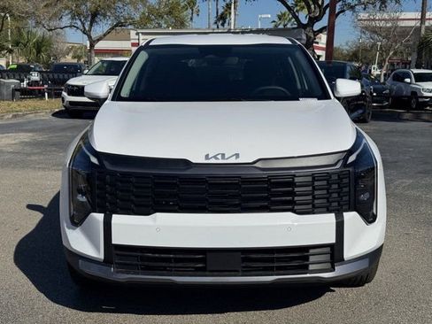 New 2026 Kia Sportage LX FWD image 6