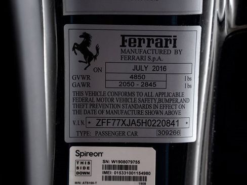 Used 2017 Ferrari California T image 41