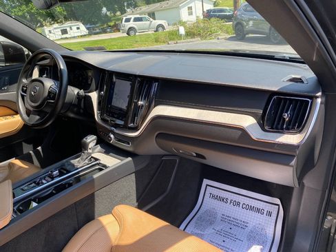 Used 2018 Volvo XC60 T6 Inscription AWD/4WD image 31