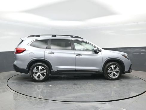 Used 2025 Subaru Ascent Premium AWD/4WD image 3