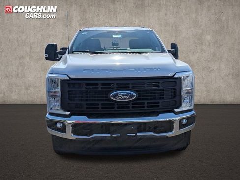 New 2026 Ford F250 4x4 Crew Cab Super Duty image 2