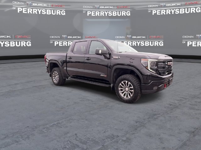 Used 2023 GMC Sierra 1500 AT4 w/ AT4 Preferred Package AWD/4WD image 3