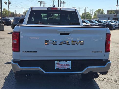 Certified 2025 RAM 1500 Laramie image 18