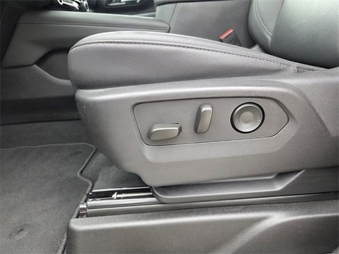 Certified 2025 Chevrolet Tahoe LT image 29