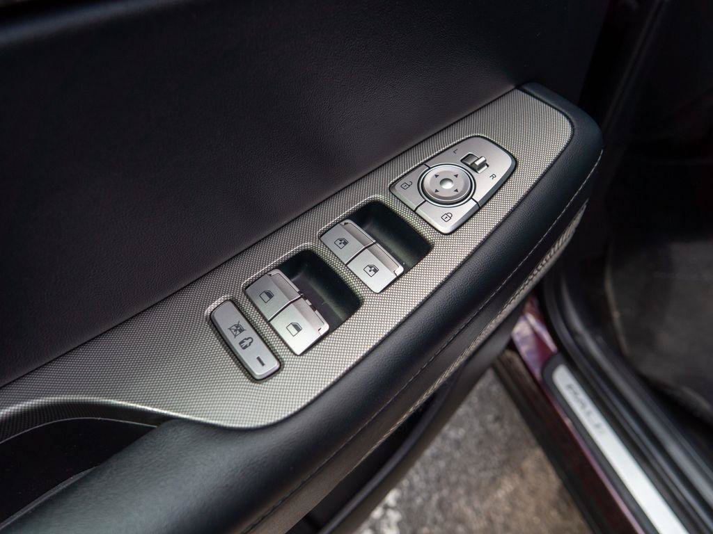 Used 2021 Hyundai Palisade Limited FWD image 18