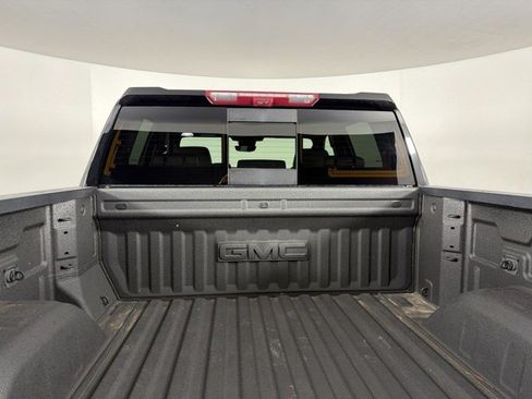 Used 2026 GMC Sierra 1500 AT4 w/ AT4 Premium Package AWD/4WD image 14