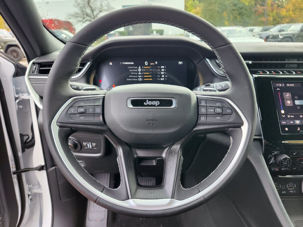 New 2026 Jeep Grand Cherokee Laredo X AWD/4WD image 29