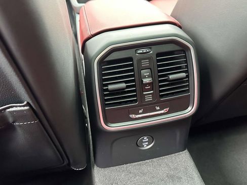 New 2026 Porsche Macan S image 14