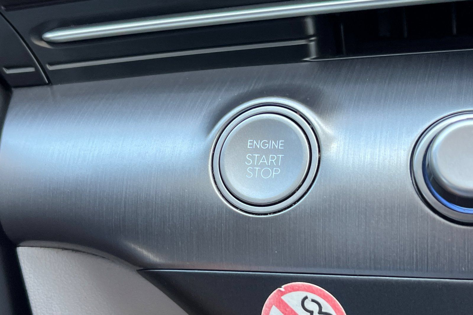 Used 2024 Hyundai Kona SEL AWD/4WD image 24