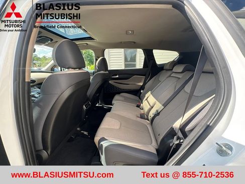 Used 2023 Hyundai Santa Fe SEL AWD/4WD image 39