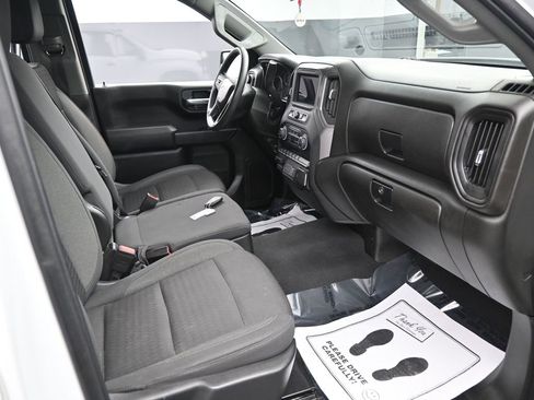 Used 2022 Chevrolet Silverado 1500 Custom image 30