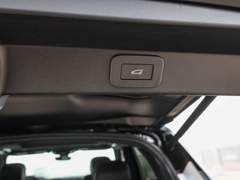 New 2026 Land Rover Range Rover Sport Dynamic SE image 27