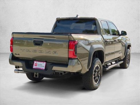 Certified 2026 Toyota Tacoma TRD Off-Road AWD/4WD image 5