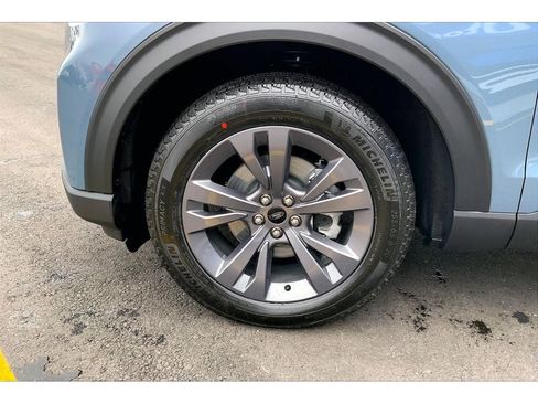 New 2026 Ford Explorer Active image 13