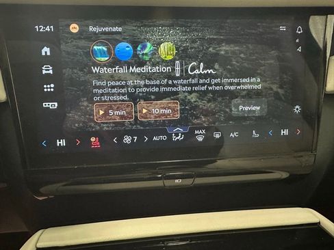 Used 2025 Lincoln Navigator L Reserve image 35