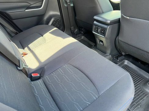 Used 2023 Toyota RAV4 SE w/ Convenience Package AWD/4WD image 20