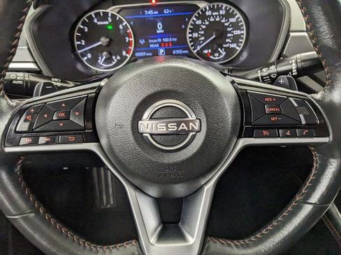 Used 2023 Nissan Altima 2.5 SR AWD/4WD image 11