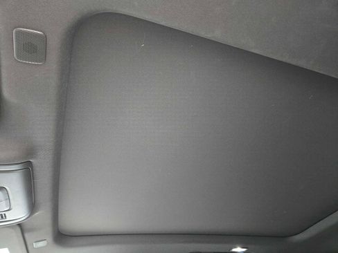 Used 2021 GMC Yukon SLT w/ SLT Luxury Plus Package image 24