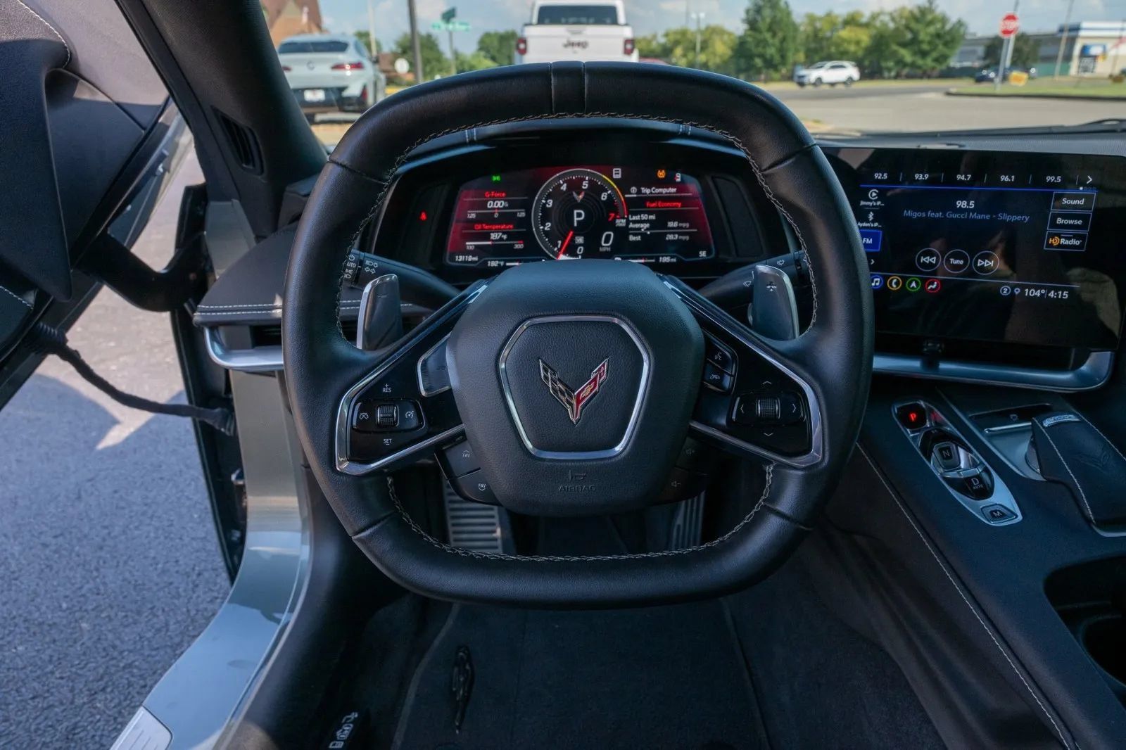 Used 2022 Chevrolet Corvette Stingray Convertible w/ 1LT RWD image 24