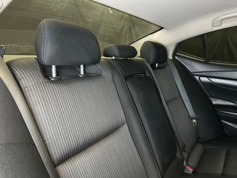 Used 2017 Nissan Maxima 3.5 S FWD image 19