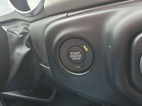 Used 2023 Jeep Wrangler Unlimited AWD/4WD image 55