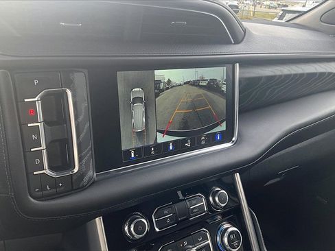 Used 2023 GMC Yukon XL Denali image 21