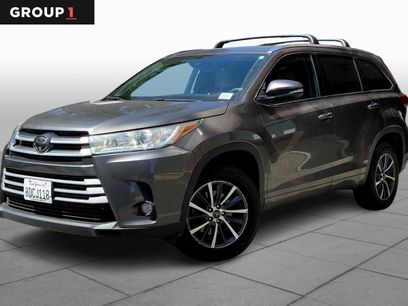 Used 2018 Toyota Highlander XLE