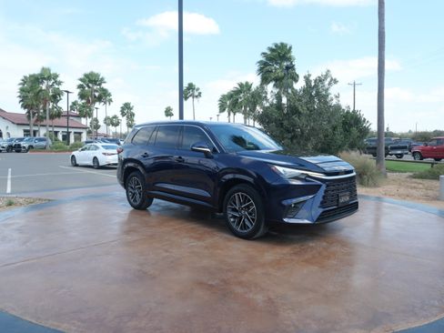 Used 2025 Lexus TX 350 AWD w/ Technology Package image 1