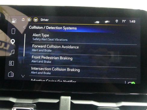 Used 2026 Chevrolet Equinox LT FWD image 40