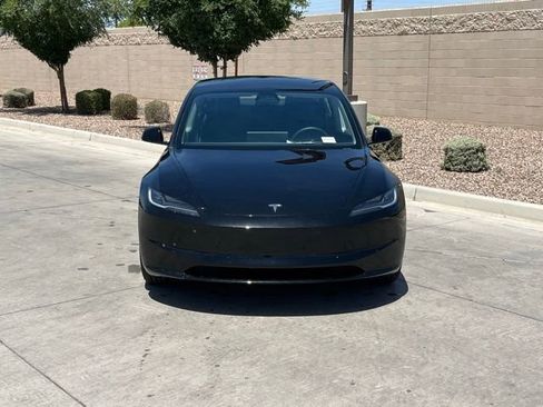 Used 2025 Tesla Model 3 Long Range RWD image 4