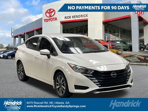 Used 2024 Nissan Versa SV w/ Trunk Package image 1