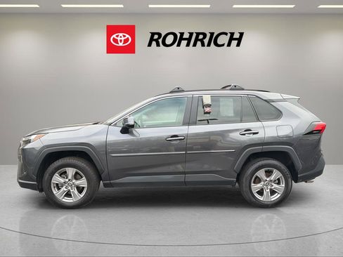 Used 2023 Toyota RAV4 XLE w/ Convenience Package image 7