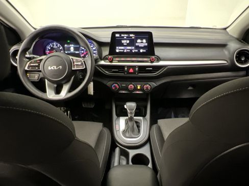 Used 2022 Kia Forte LXS w/ LXS Technology Package image 21