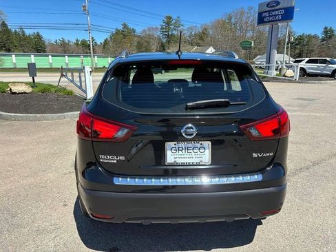 Used 2019 Nissan Rogue Sport SV AWD/4WD image 4