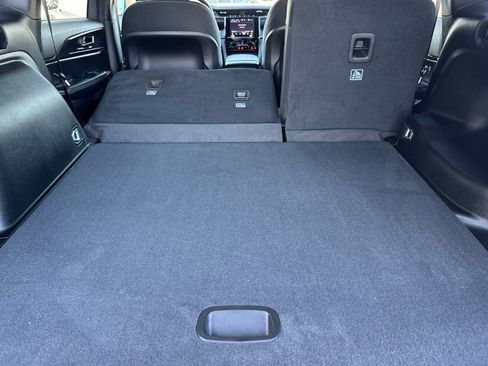 New 2025 Jeep Grand Cherokee Laredo X w/ Luxury Tech Group I image 15