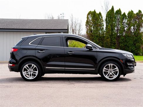 Used 2019 Lincoln MKC Reserve w/ MKC Climate Package AWD/4WD image 4