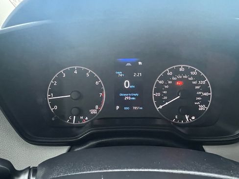 Used 2025 Toyota Corolla LE FWD image 23