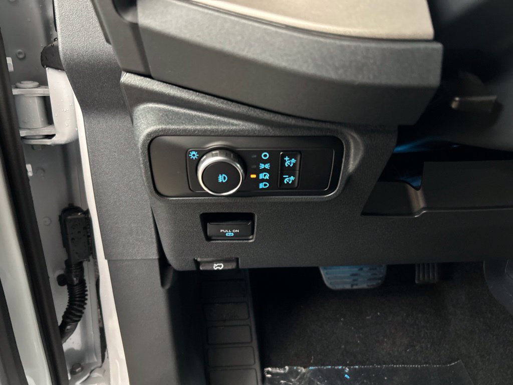 New 2026 Ford Bronco Outer Banks w/ Sasquatch Package AWD/4WD image 13