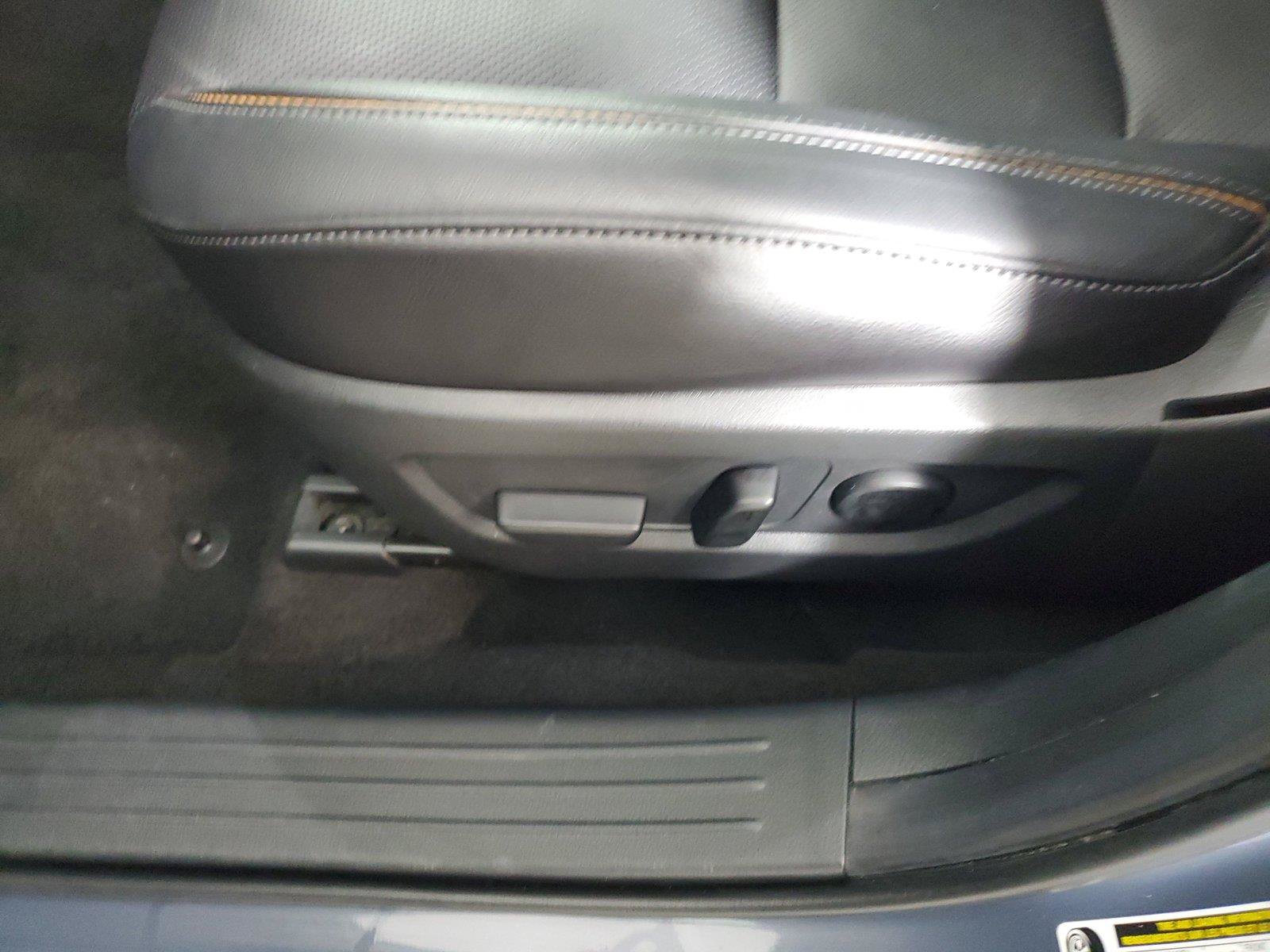 Used 2025 MAZDA CX-50 AWD 2.5 S w/ Premium Plus Pkg image 19
