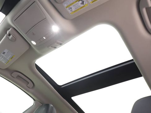 Used 2023 Nissan Murano Platinum w/ Cargo Package image 14