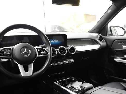 Used 2020 Mercedes-Benz GLB 250 4MATIC image 22