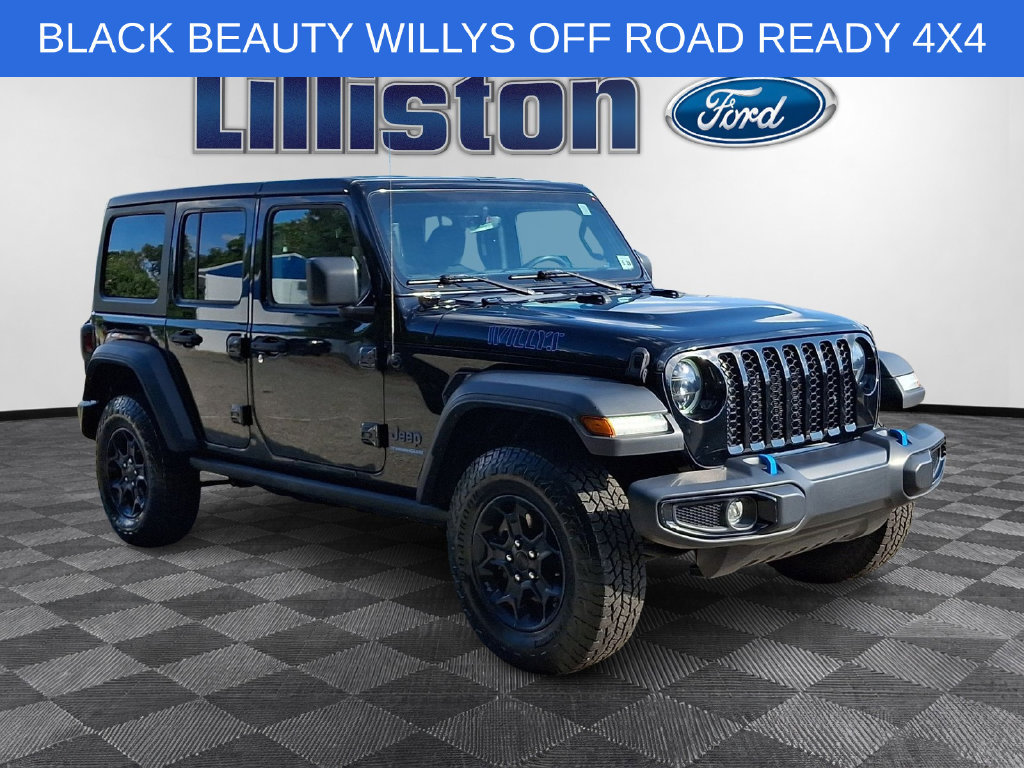 Used 2023 Jeep Wrangler Unlimited w/ 8.4" Radio Group AWD/4WD image 3