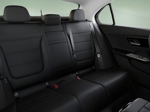 Used 2026 Mercedes-Benz C 300 Sedan image 40