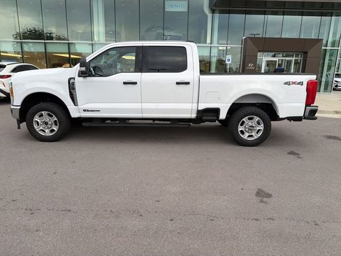 Used 2025 Ford F250 XLT AWD/4WD image 11