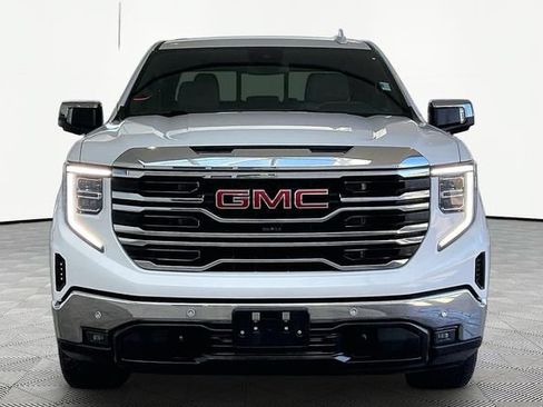 Used 2023 GMC Sierra 1500 SLT AWD/4WD image 2