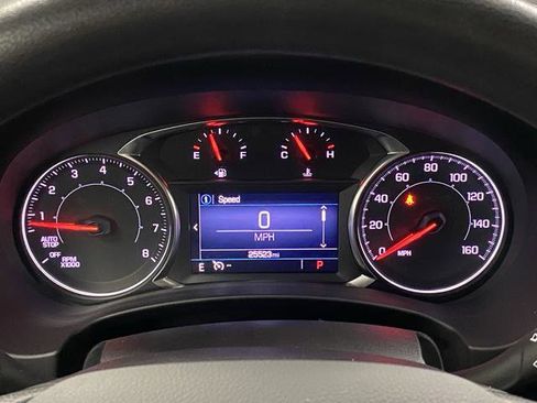 Used 2022 GMC Terrain SLE w/ Driver Convenience Package image 16