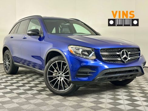 Used 2019 Mercedes-Benz GLC 300 w/ AMG Line image 1